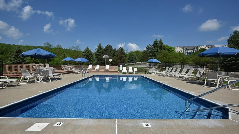 Apartment Seven Springs Woodridge 4 Bedroom Premium Condo, Deck With Mountain Views *